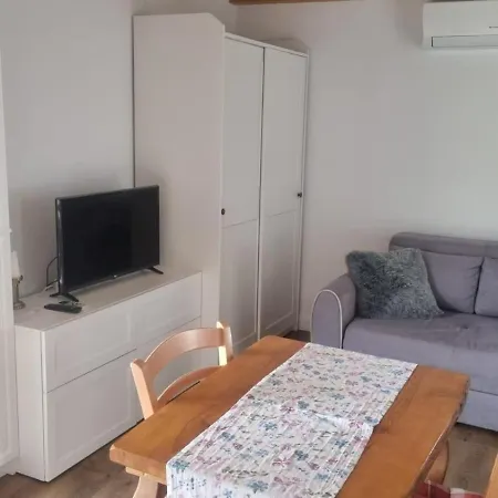Sweet Apartment